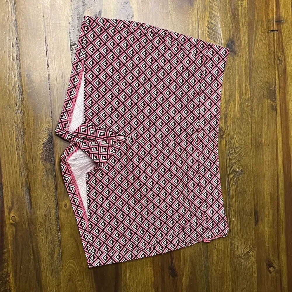 Express Small Geometric Pattern Dress Shorts, Women's Size 4